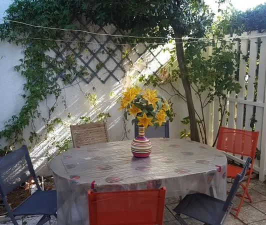 VILLA bord de mer, 50 m2, prox toutes commodités. Particulier à particulier.lier