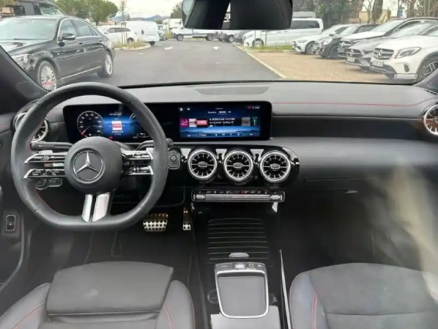 Mercedes Cla 250 e hybrid eq coupé amg — photo 12