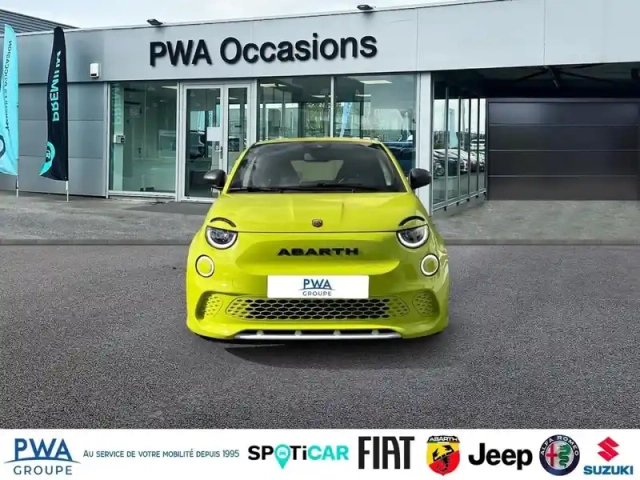 Abarth 500 e 155ch 42kwh  4cv — photo 2