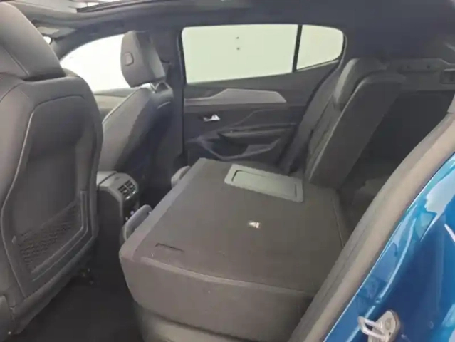Peugeot 408 phev 225ch gt e-eat8 suréquipée + toit ouvrant — photo 30