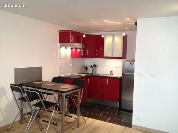 Particulier loue T2 MEUBLE - Quartier tondu
