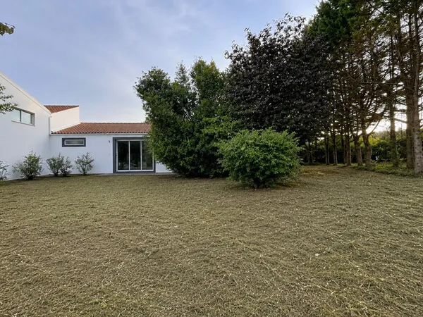 Maison 6 pièces 177 m²