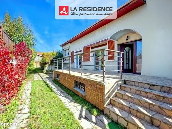 Maison 7 pièces 131 m²