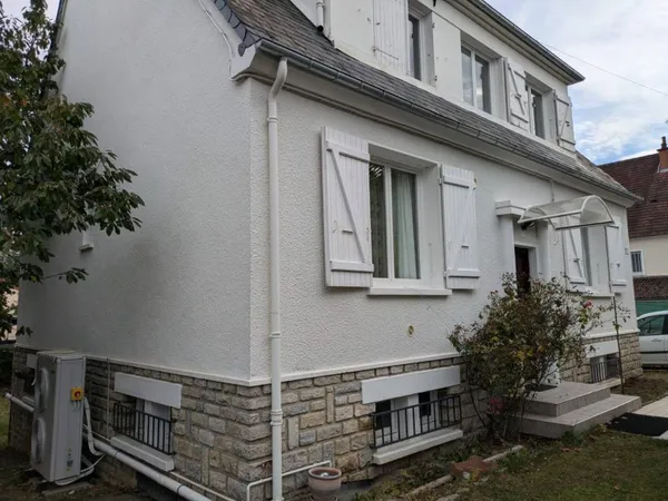 Maison 8 pièces 130 m²