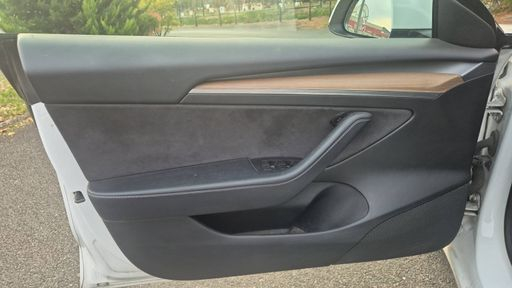 Tesla Model 3 462 Dual Motor - Long Range – 2021 – 102391 km – Électrique – Boîte Automatique — photo 47