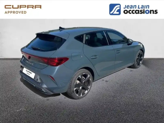 Cupra Leon 2.0 tdi 150 ch dsg7 — photo 2