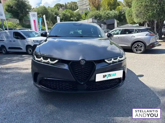 Alfa Romeo Tonale 1.3 hybride rechargeable phev 190ch at6 e-q4 — photo 2