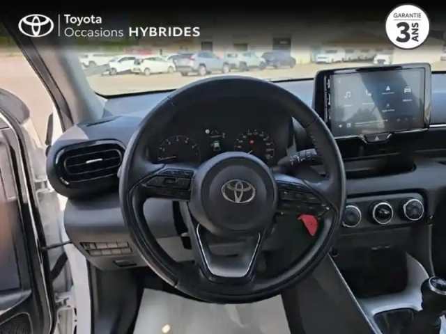 Toyota Yaris 120 vvt-i dynamic business 5p mc24 — photo 9