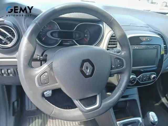 Renault Captur tce 130 fap — photo 28