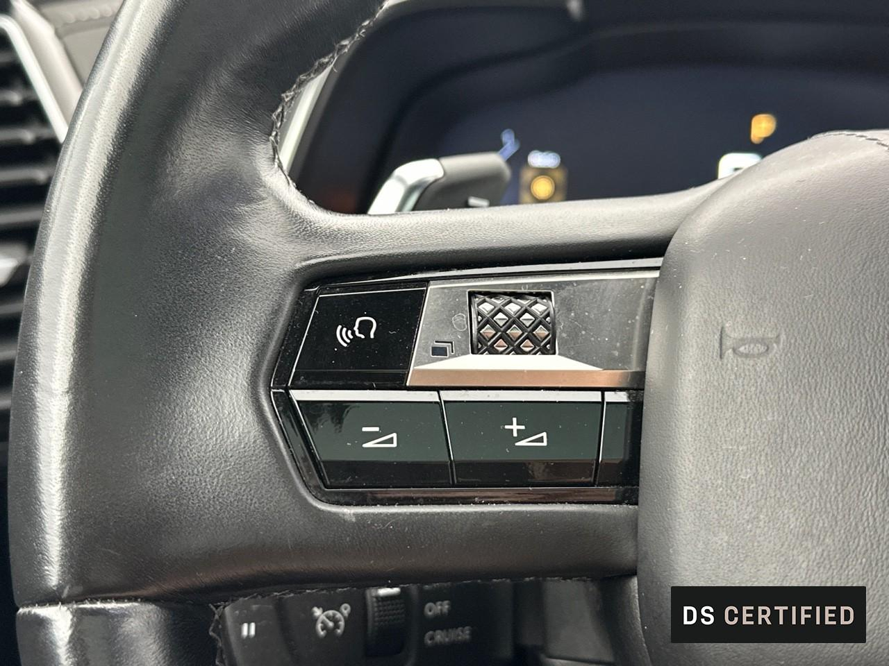 Ds Ds 7 crossback crossback puretech 225 eat8 grand chic — photo 21