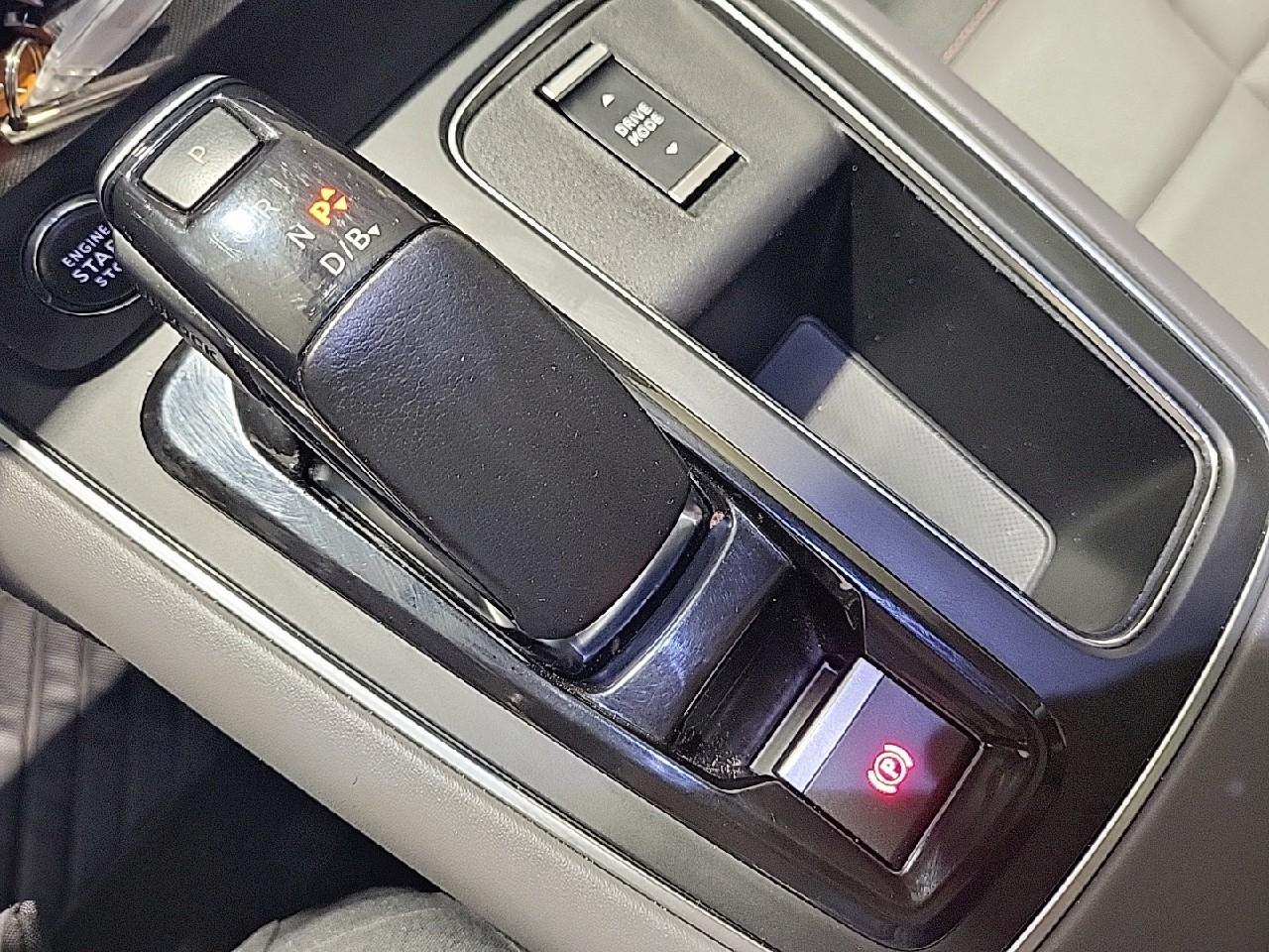 Citroën C5 Aircross hybride rechargeable 225 s&s e-eat8 shine pack — photo 17