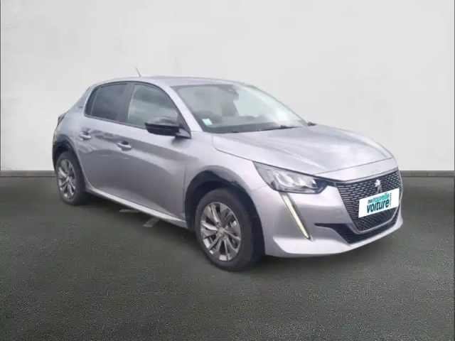 Peugeot 208 electrique 50 kwh 136ch — photo 3