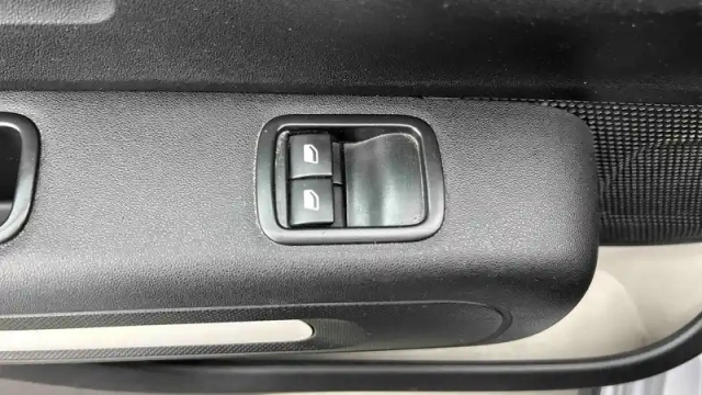 Citroën C3 puretech 82 s&amp;s bvm5 — photo 23