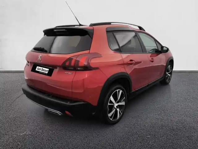 Peugeot 2008 1.2 puretech 110ch s&amp;s bvm5 — photo 2