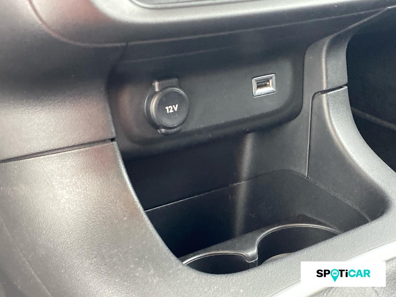 Citroën C3 1.2 puretech 83ch s&s shine — photo 16