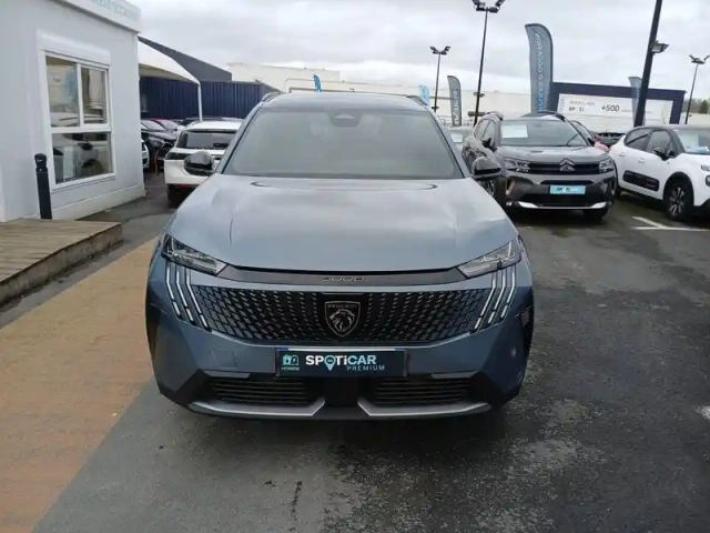 Peugeot 5008 hybrid 136 e-dcs6 — photo 22