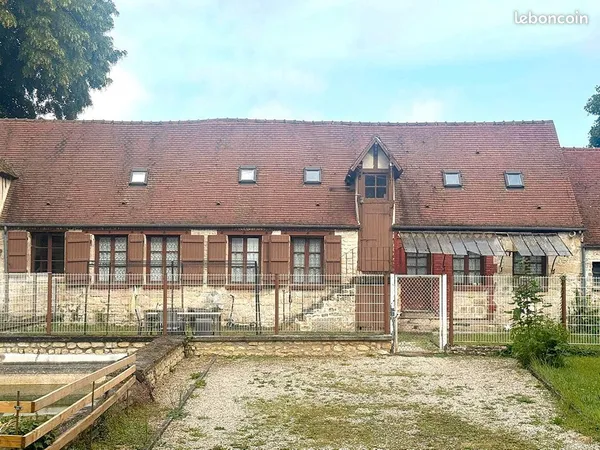 Longère 5 pièces 120 m²