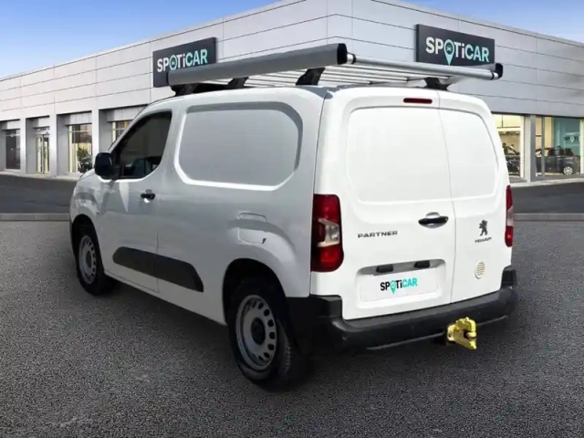 Peugeot Partner fourgon standard 650 kg bluehdi 100 s&amp;s bvm6 — photo 17