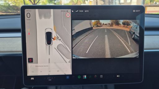 Tesla Model Y 275 Rwd - Standard Range – 2022 – 36852 km – Électrique – Boîte Automatique