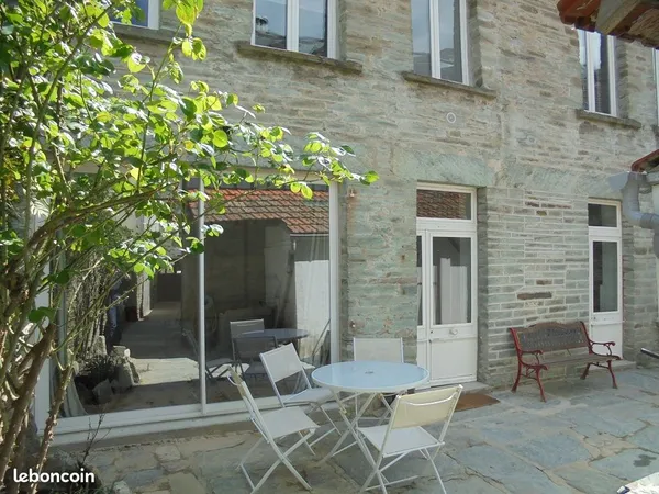 Maison 2 chambres, avec cour