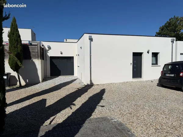 Maison neuve RE2020 - Prestations haut de gamme - La Rochelle