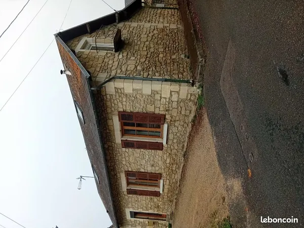 Maison à louer Merlieux et fouquerolles