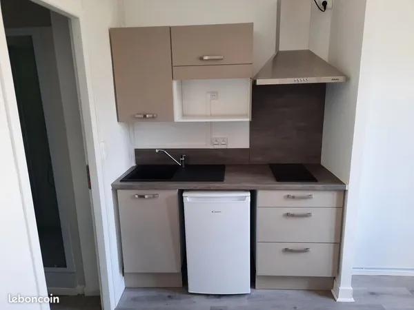 Studio 17m² non meublé