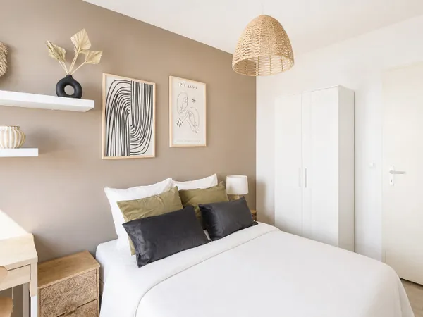 Chambre confortable de 10 m² à louer en coliving à