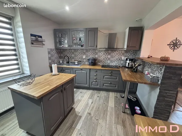 Maison 7 pièces 171 m²