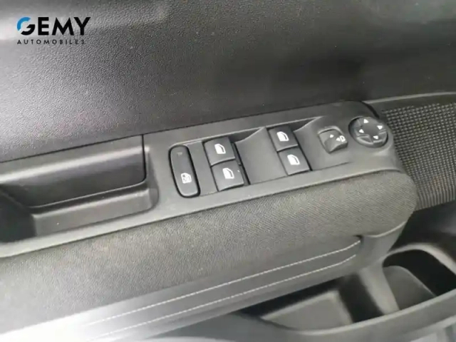 Citroën C3 Aircross bluehdi 120 s&amp;s eat6 — photo 33