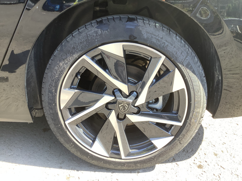 Peugeot 308 — photo 25