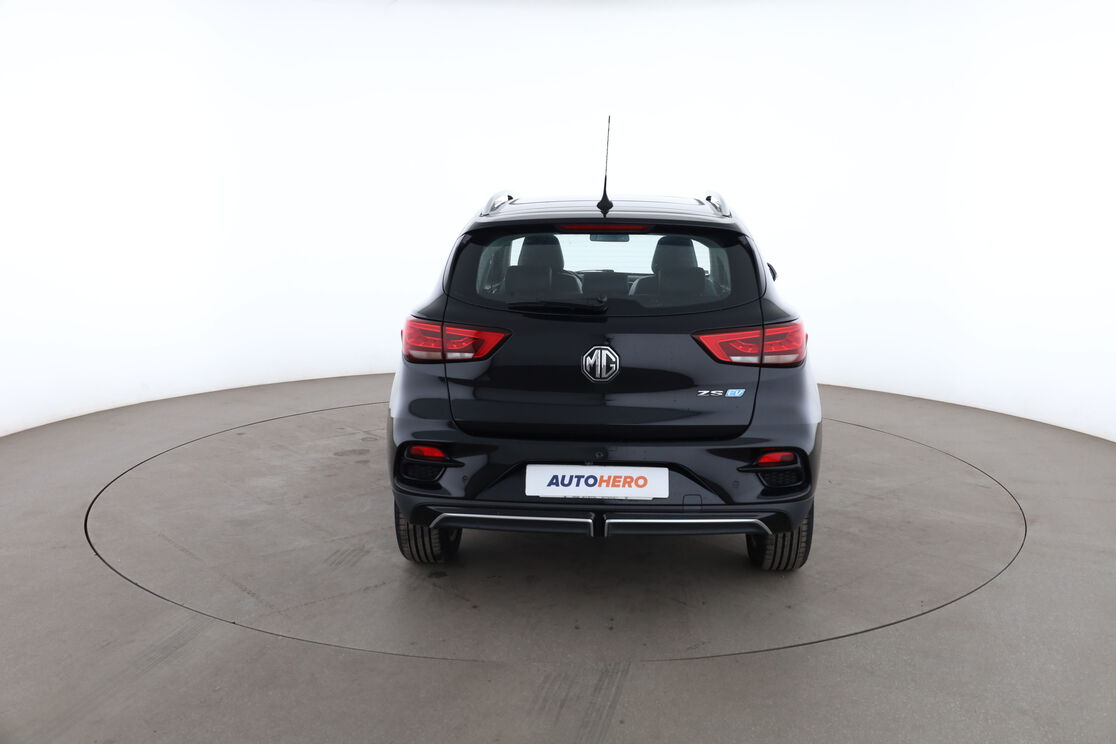 MG ZS EV Autonomie Etendue Luxury 70 kWh — photo 4