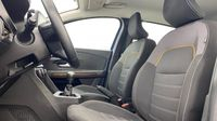 Dacia Sandero 1.0 TCe 90ch Stepway Confort -22 — photo 9