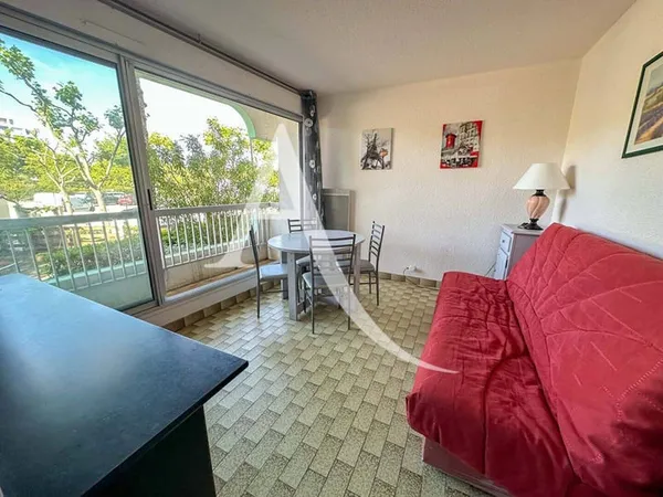 LA GRANDE MOTTE - COUCHANT - STUDIO CABINE