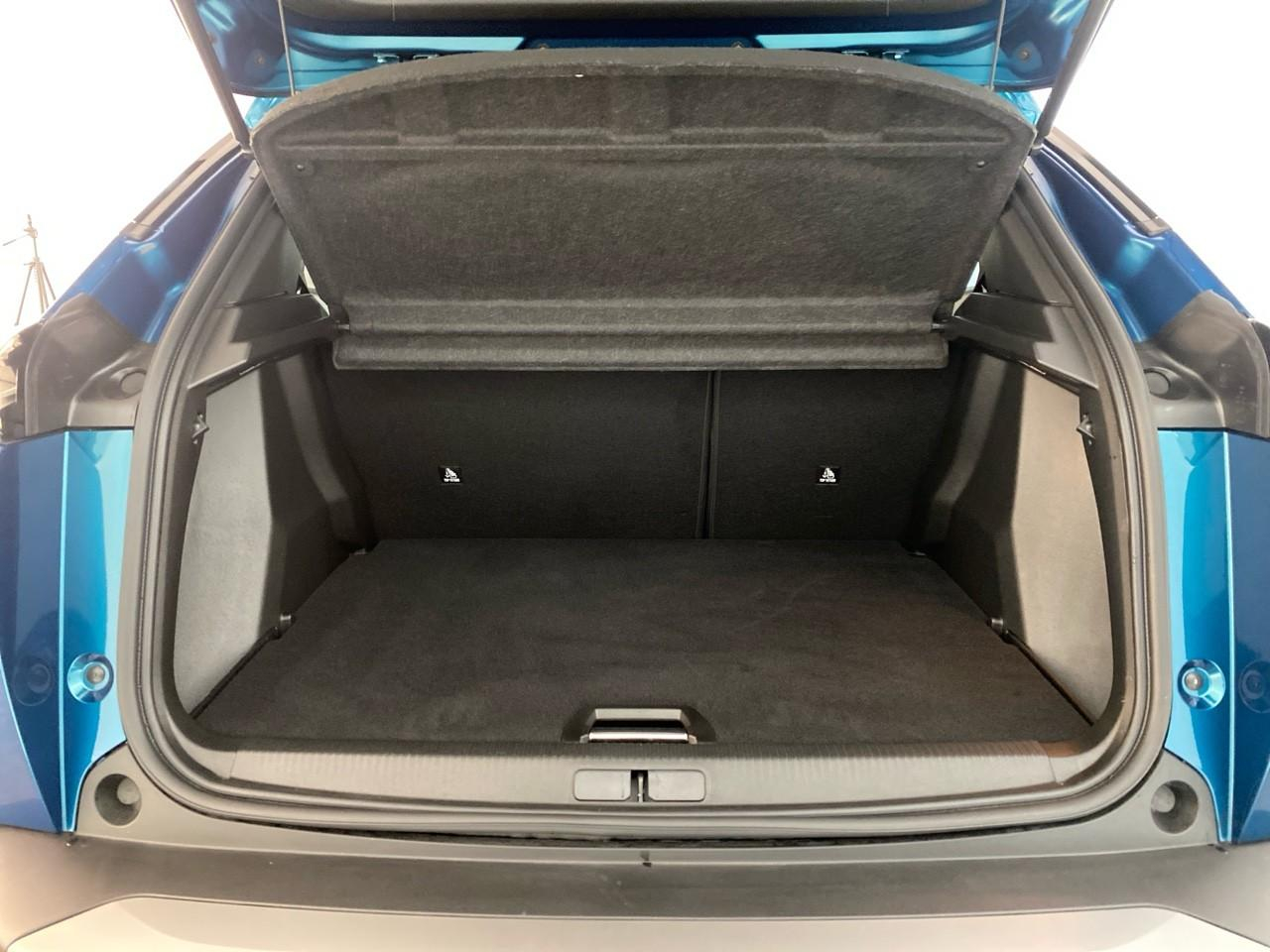 Peugeot 2008 hybrid 145 ch e-dcs6 allure — photo 6