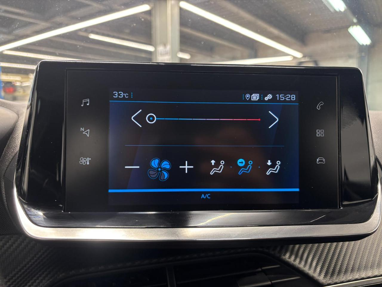 Peugeot 208 business puretech 75 s&s bvm5 active business — photo 19