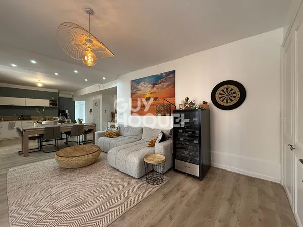 Appartement T2 Bis possibilité T3 au centre d'Echalas de 73.27 m2