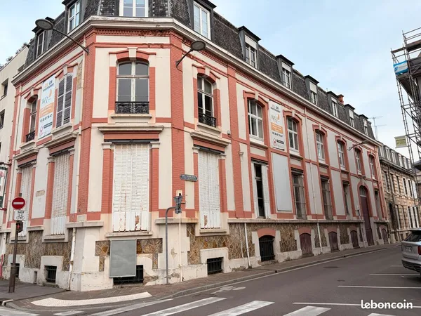 Plateau T4 à aménager Forum