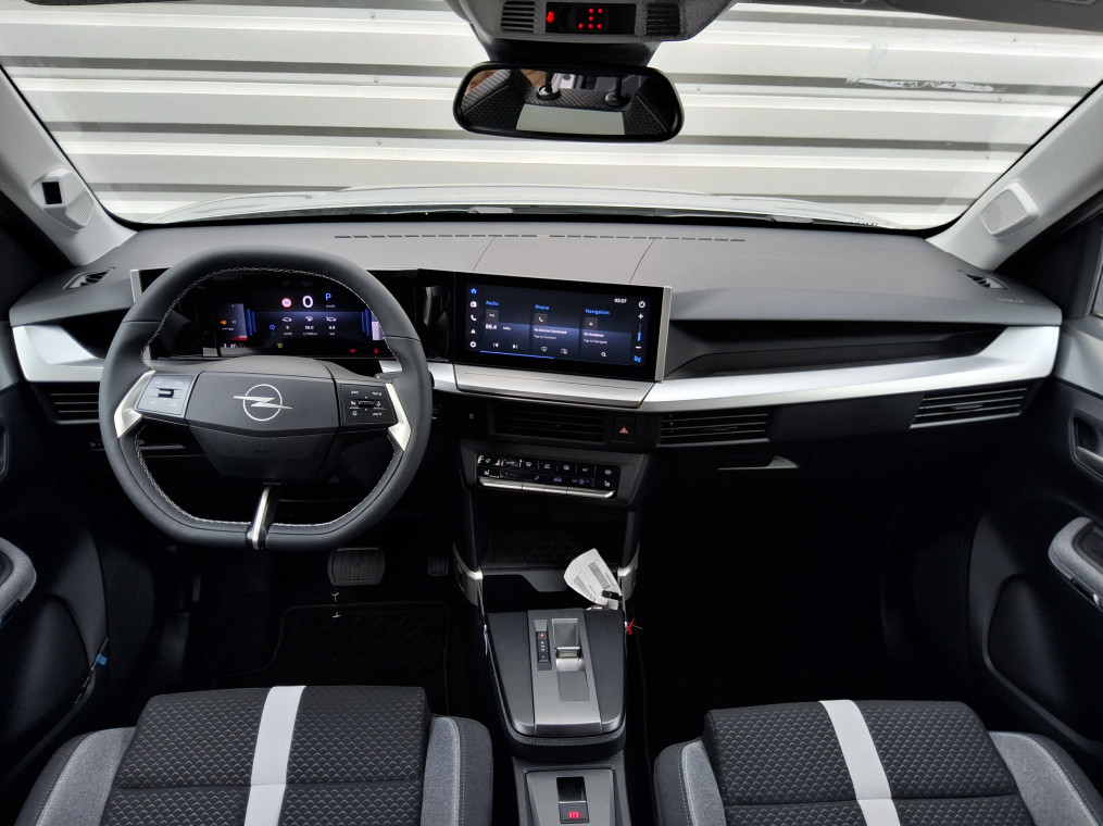 Opel FRONTERA — photo 13