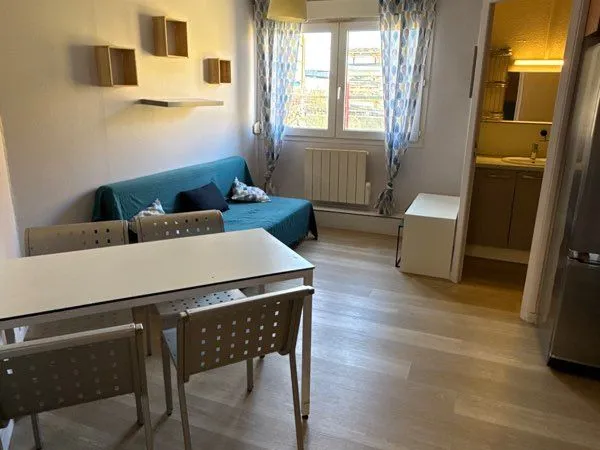 Appartement F2 meublé