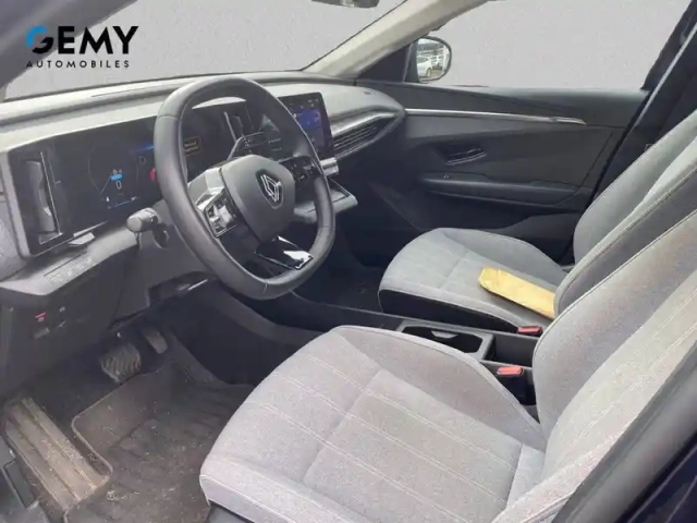 Renault Megane e-tech ev60 220 ch super charge — photo 40
