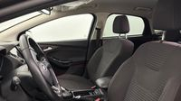 Ford Focus 1.5 TDCi 120ch Stop&Start Titanium PowerShift — photo 12
