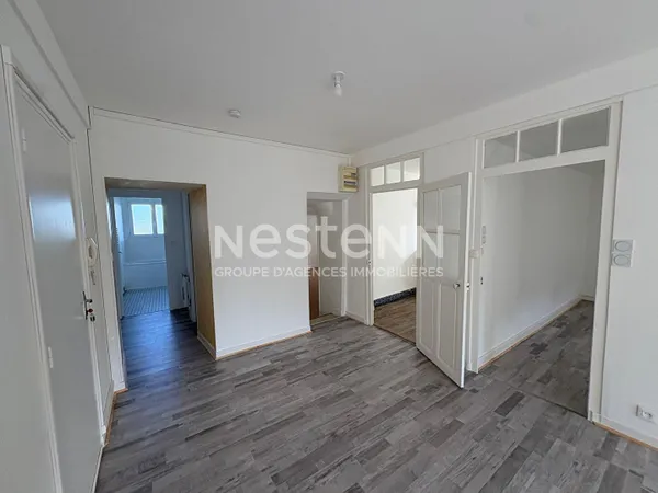 A LOUER - Appartement - 4 pièces - 98.90m² - Doué la Fontaine - DL6129