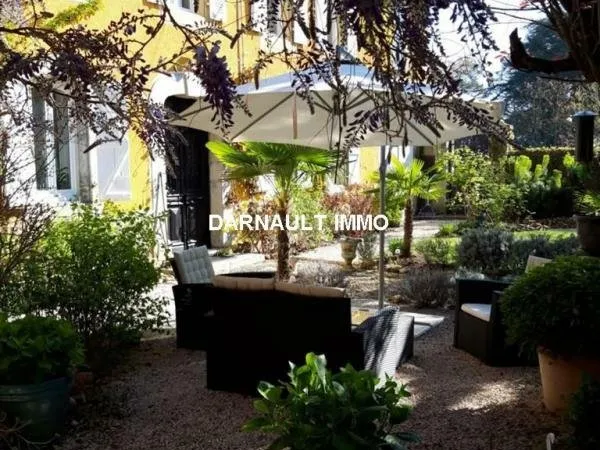 PROPRIETE DE PRESTIGE, 364m2, TERRAIN de 7766m2