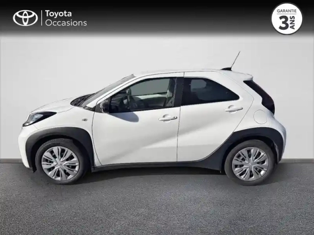Toyota Aygo X 1.0 vvt-i 72ch dynamic my23 — photo 3