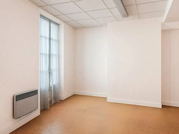 Bureaux 113 m² MONTARGIS
