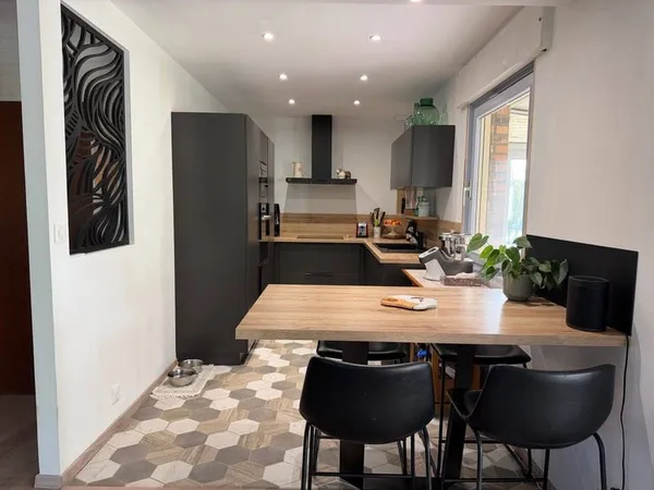 Maison de plain-pied 4 pièces 128 m²