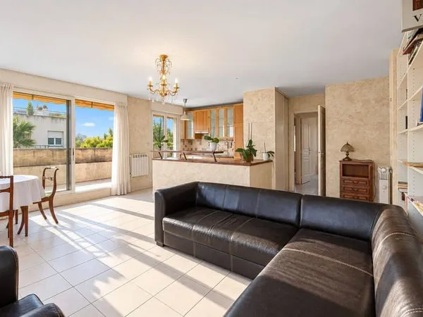 Appartement 4 pièces 84 m²