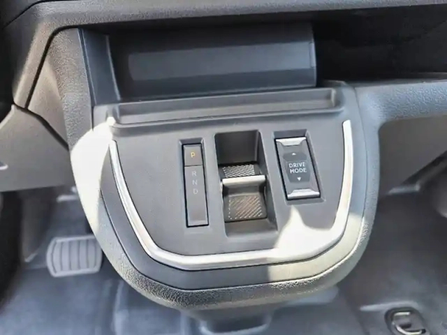 Citroën Jumpy e- fgn taille m 100 kw (136 ch) batterie 75 kwh — photo 14