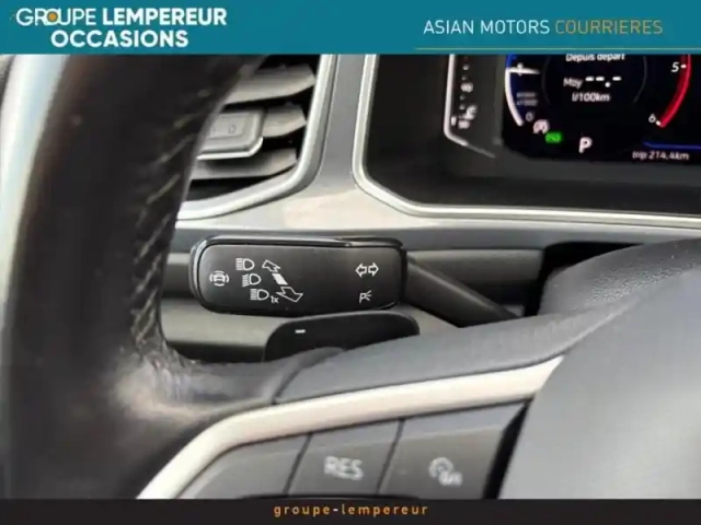 Volkswagen T-Roc 2.0 tdi 150ch style dsg7 — photo 15